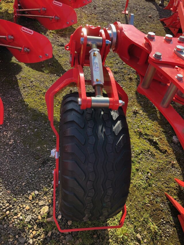 2M039647 DEMO MASCHIO UNICO L PLOUGH