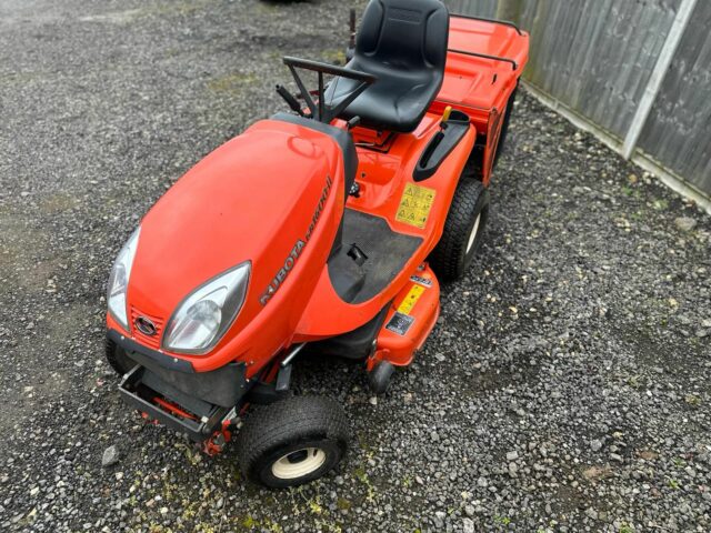 KUBOTA GR1600 II RIDE ON MOWER (2006)