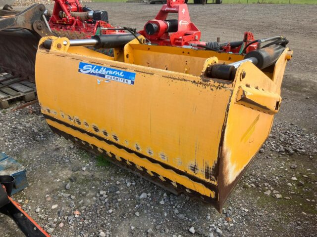 SHELBOURNE REYNOLDS SILAGE GRAB