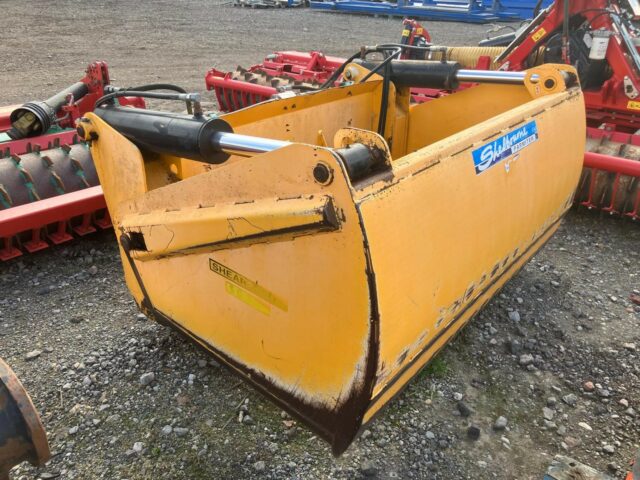 SHELBOURNE REYNOLDS SILAGE GRAB