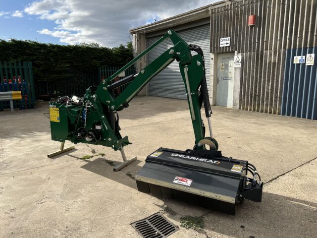 SPEARHEAD TWIGA COMPACT S32 HEDGECUTTER