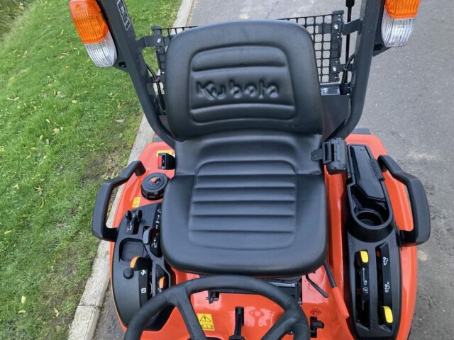 KUBOTA BX261 SUB COMPACT TRACTOR