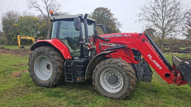 T2035877 MF7718S TRACTOR & FL4323 LOADER