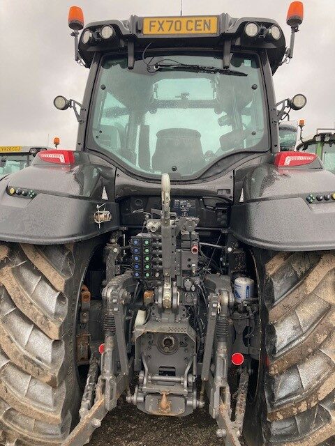 VA685100 – 2020 Ex Hire Valtra T254V SmartTouch Tractor