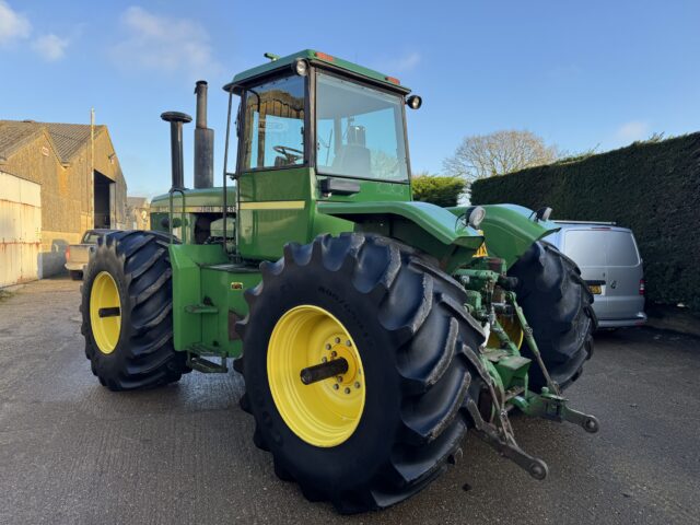 1981 John Deere 8440