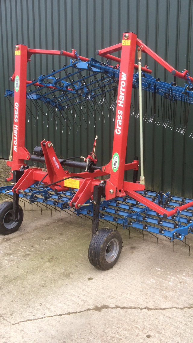 Opico grass harrow