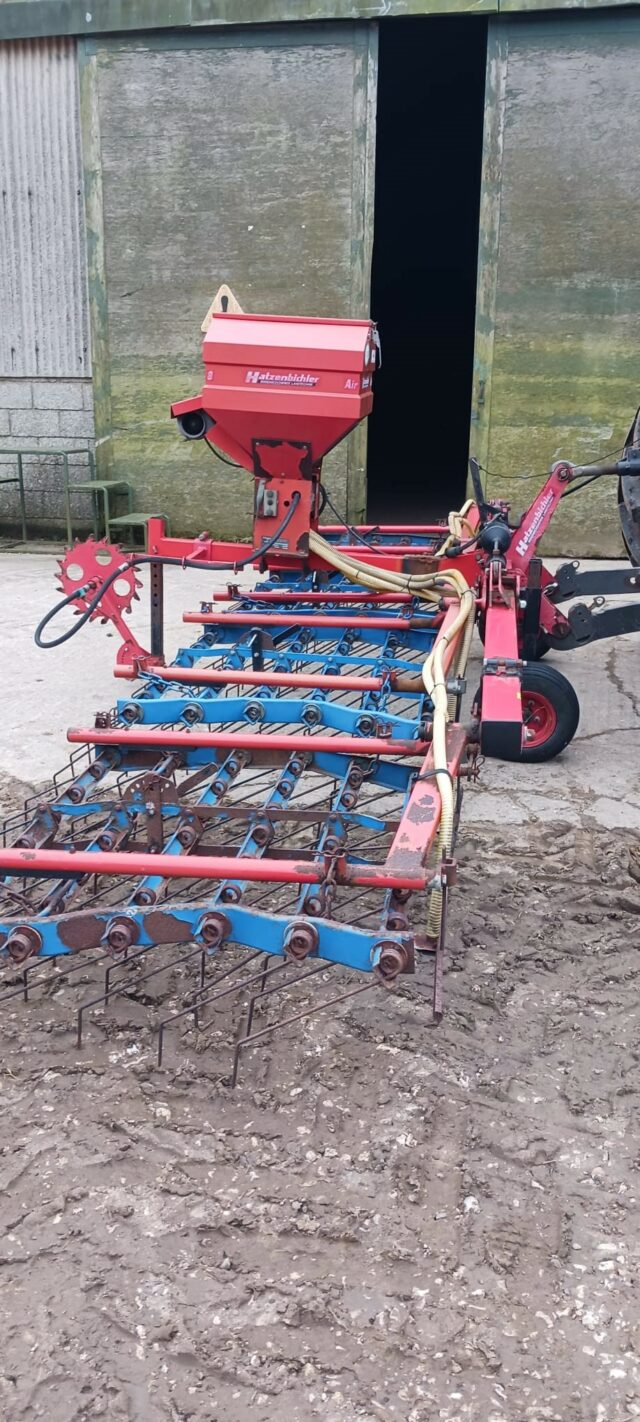 2M040975 OPICO 6.00M GRASS HARROWS