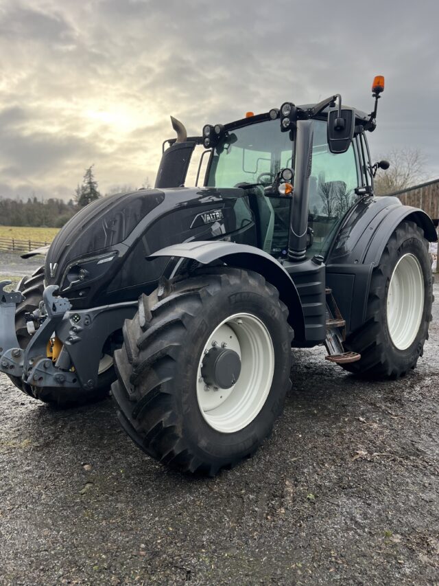 Valtra T174 Active