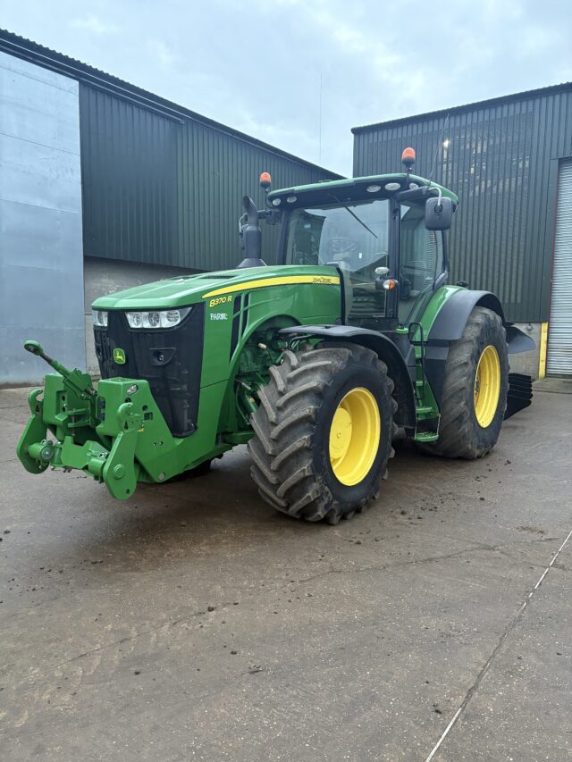 John Deere 8370r