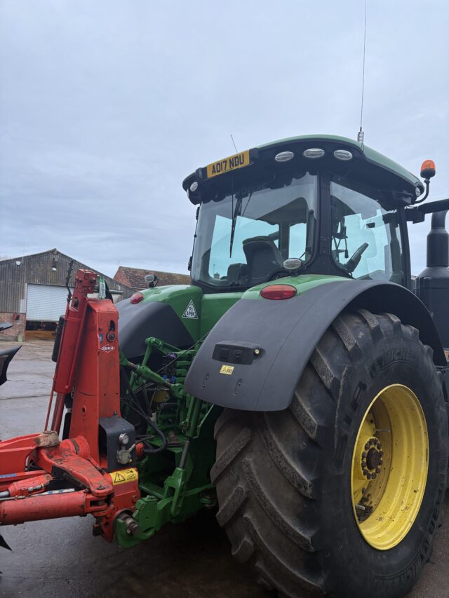 John Deere 8370r