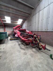 GRIMME GT170 POTATO HARVESTER – 2019 (ONLY 480 ACRES HARVESTED) – EXCELLENT CONDITION (MAIN DEALER MAINTAINED)