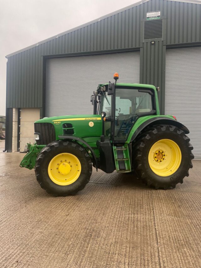 John Deere 6930p