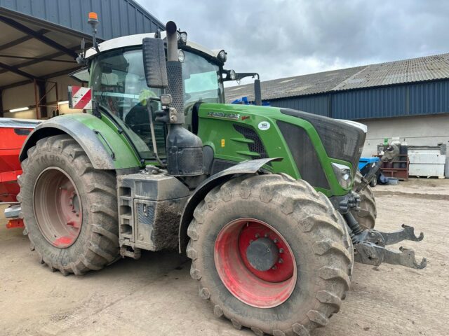 TJ00680A FENDT 828 VARIO PROFI+ TRACTOR