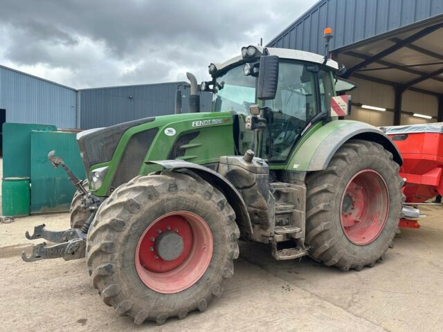 TJ00680A FENDT 828 VARIO PROFI+ TRACTOR