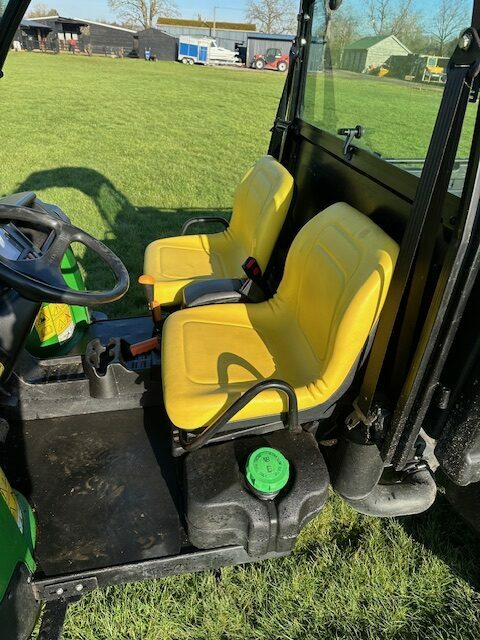 John Deere Gator 855M