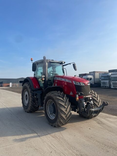 T8010145 2018 Massey Ferguson 8740S Exclusive Dyna VT 4WD Tractor