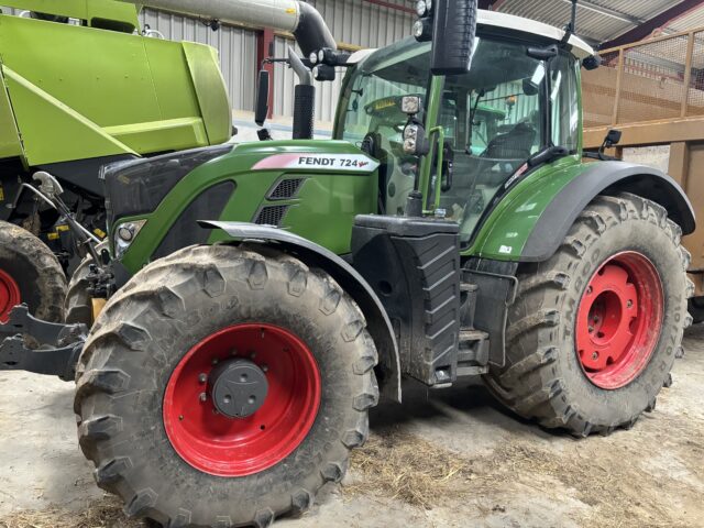 Fendt 724