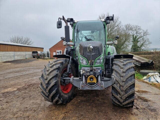 7M006839 FENDT 516 TRACTOR & Q65 LOADER