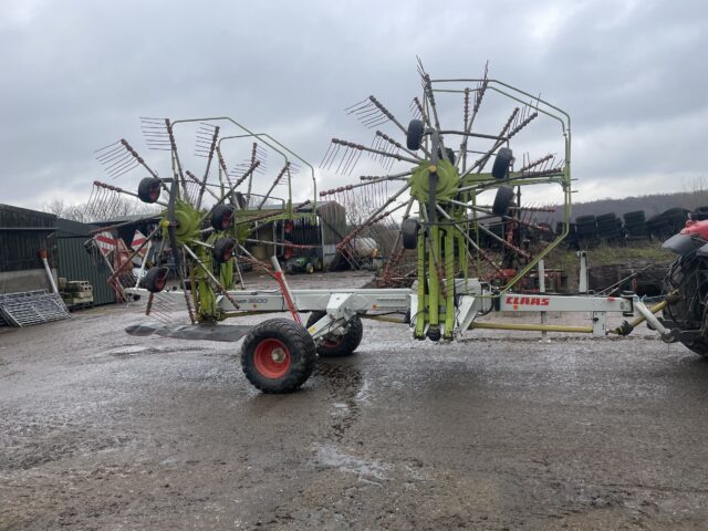 CLAAS LINER  3600