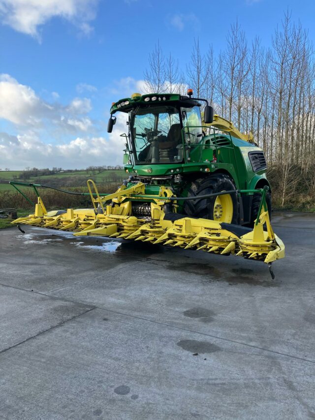 JD 9800 Forage Harvester Year 2022