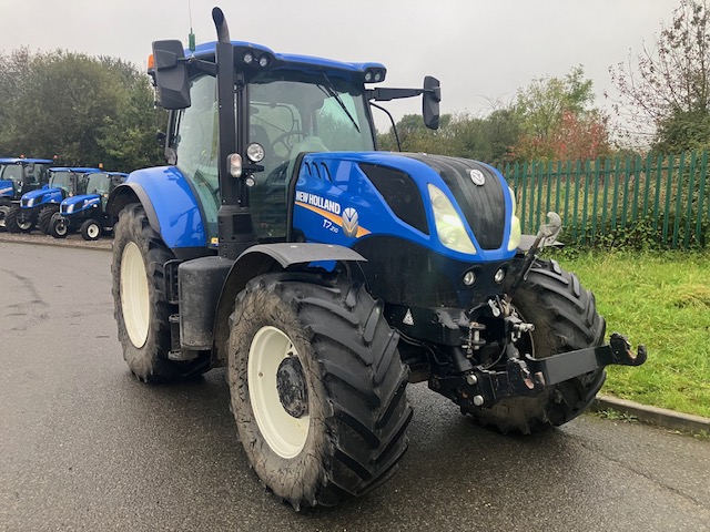 New Holland T7.210 Power Command Classic