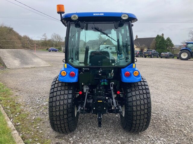 New Holland Boomer 45