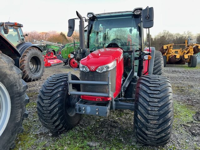 T604358A 2020 Massey Ferguson 4709 4WD Global Tractor