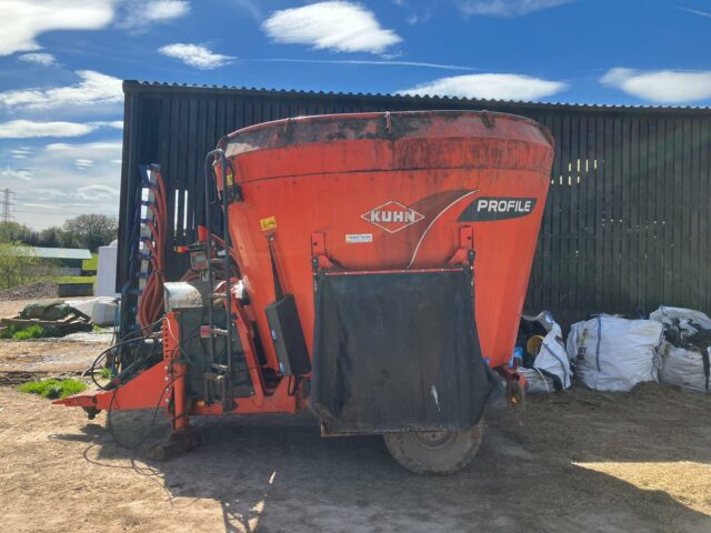 Kuhn 13.1 DL Diet Mixer