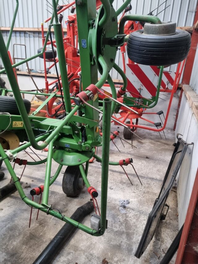 *Due in* Krone KW782 6 Rotor Tedder