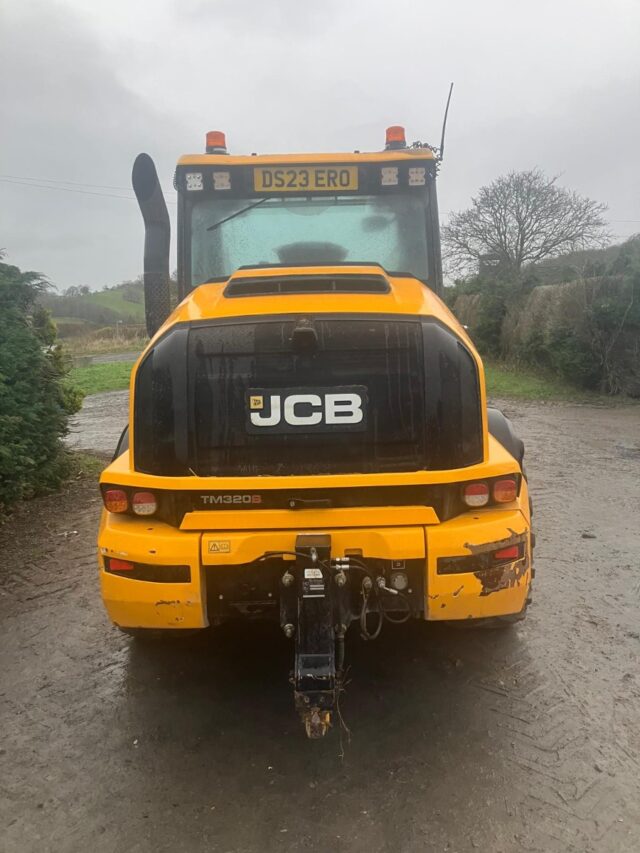 *Due in* JCB TM320S