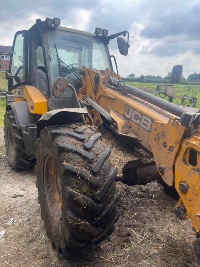 *Due in* JCB TM320S