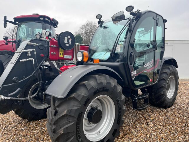 CASE IH 742 Farmlift