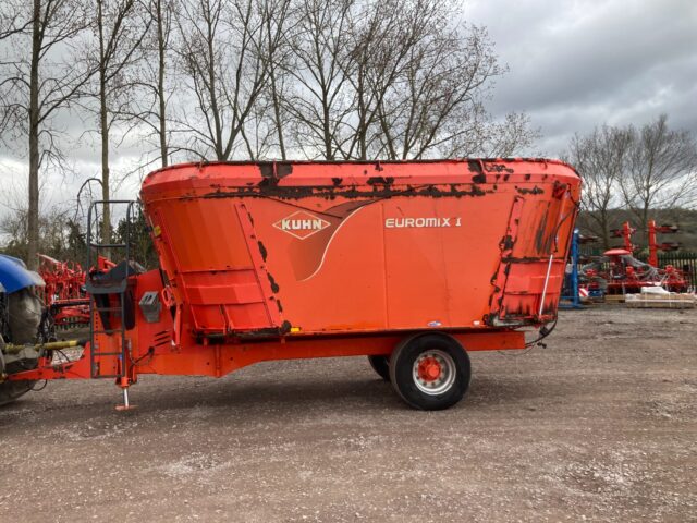 KUHN EUROMIX I FEEDER