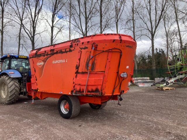 KUHN EUROMIX I FEEDER