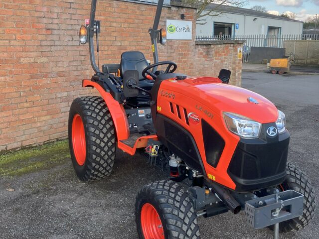 KUBOTA LX401 COMPACT TRACTOR (2023)