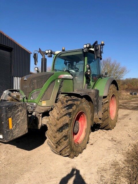 3M000405 FENDT 718 POWERPLUS TRACTOR