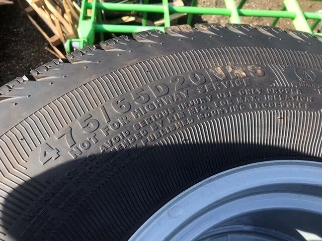 MA05286A NEW MF TURF TYRES FROM MF1750M