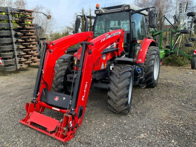 TA003322 2019 MASSEY FERGUSON 5712S ESD4 4WD TRACTOR