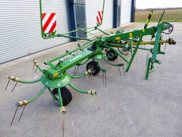 KRONE KW 5.52/4×7 Tedder