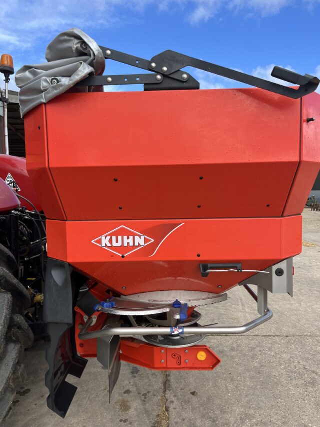 Kuhn Axis 30.1 Fertiliser Spreader 2011