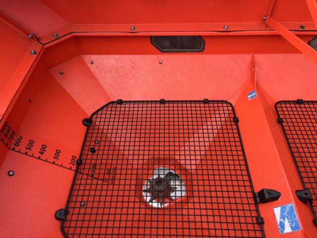 Kuhn Axis 30.1 Fertiliser Spreader 2011