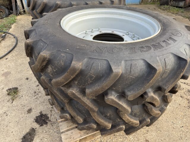 Row crop wheels