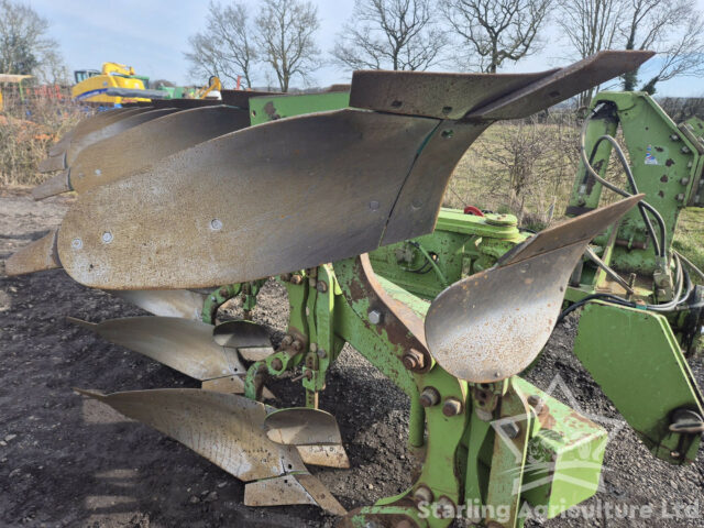 Dowdeswell MA 170 (7+1+1) 9F Plough