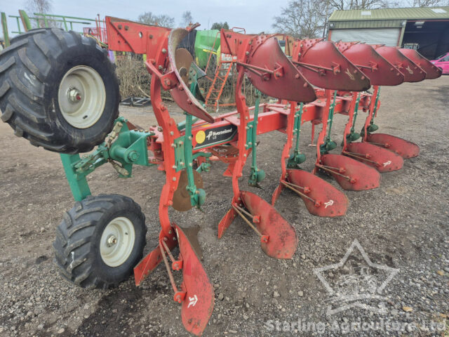 Kverneland LO85 7F Plough