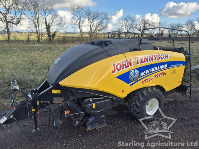 New Holland 1290 Baler