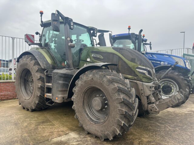 *AWAITING PREP* VALTRA Q305 VARIO