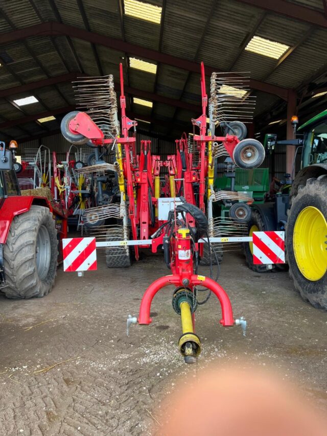 Pottinger Top 1252 C s-line 4 Rotor Rake *Due in*