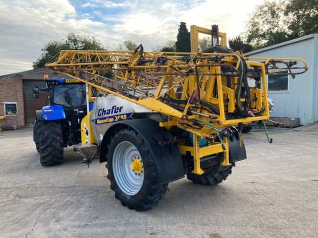 USED Chafer Guardian 3500 24 Metre Trailed Sprayer For Sale