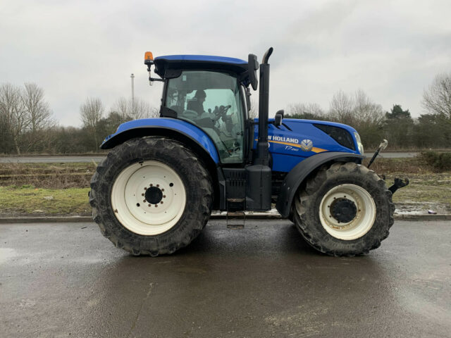 USED New Holland T7.260 Tractor For Sale