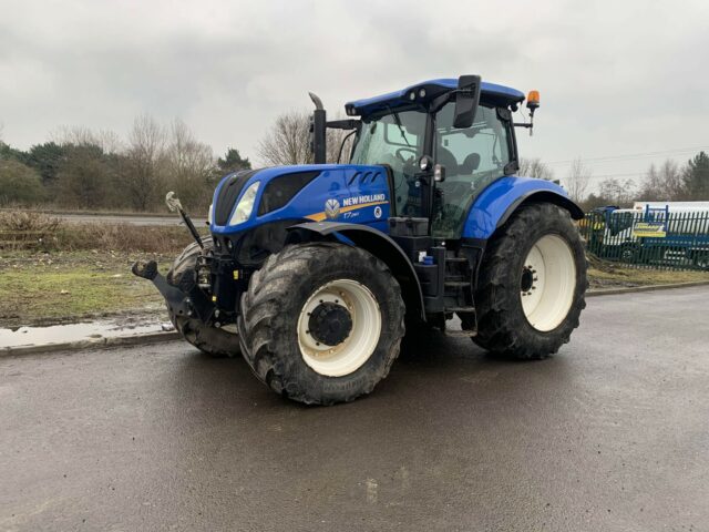 USED New Holland T7.260 Tractor For Sale